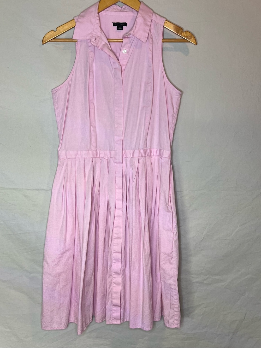 Ann Taylor Light Pink Sleeveless Shirt Dress